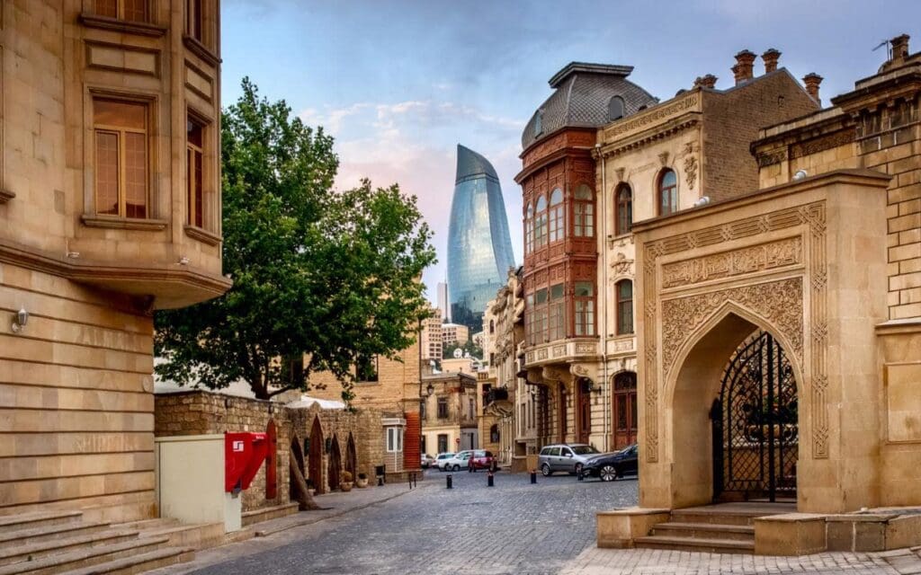 
Combi Georgia y Azerbaiyan
