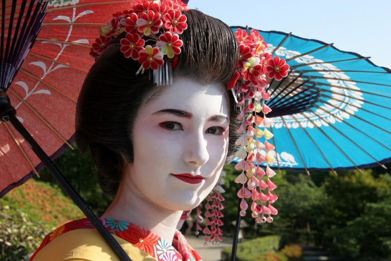 Una ciudad dinámica como Tokyo y tradicional como Kyoto