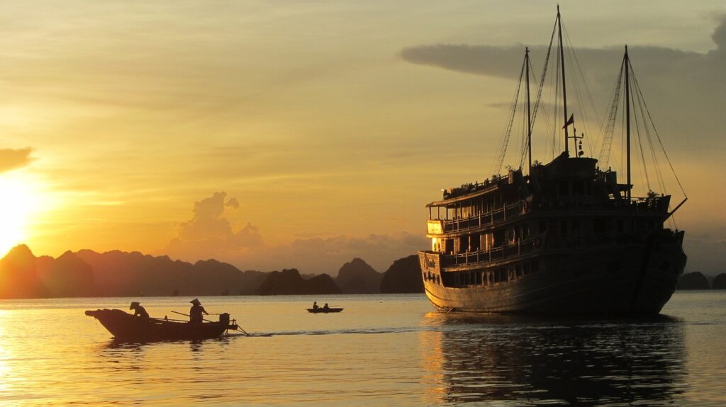 Disfruta de Vietnam y Tailandia